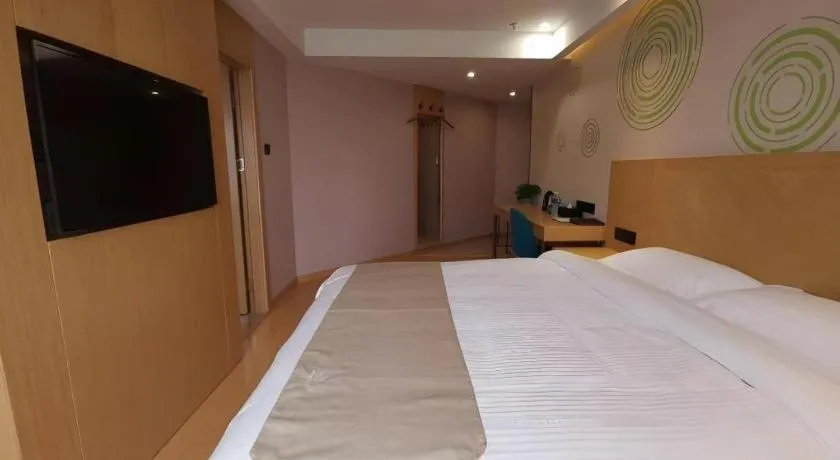 Bed in GreenTree Inn Tongling City ZonGYAng County Qishan Road People's Hospital