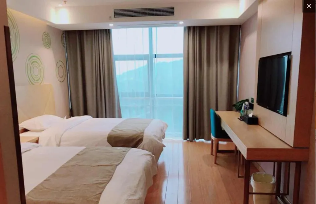 Bed in GreenTree Inn Tongling City ZonGYAng County Qishan Road People's Hospital