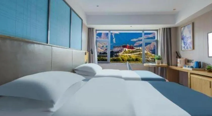 Bed in Echarm Hotel Lhasa Potala Palace