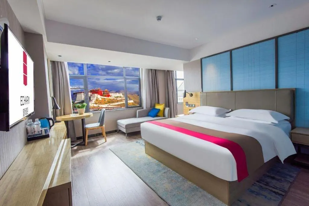 Bed in Echarm Hotel Lhasa Potala Palace