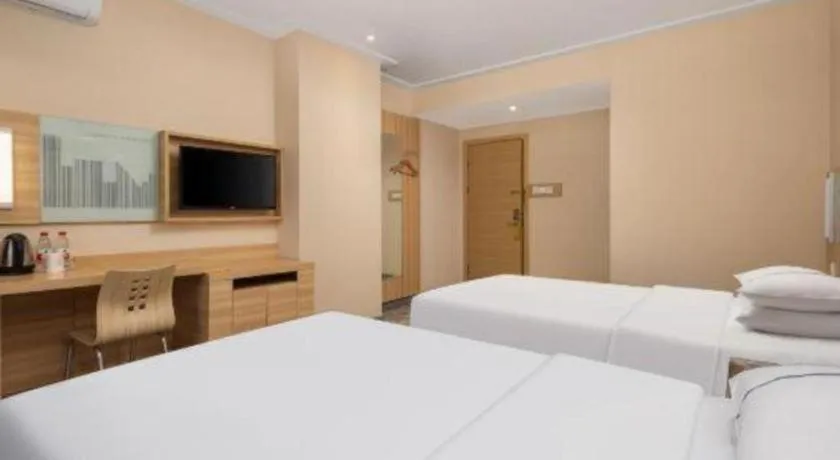 Bed in City Comfort Inn Wuhan Xudong Xiaoping Hubei University