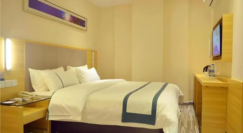 Bed in City Comfort Inn Wuhan Xudong Xiaoping Hubei University