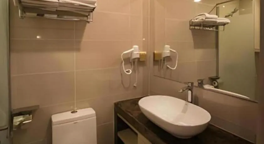 Borrman Hotel Hefei Guogou Plaza Sanli'an Metro Station