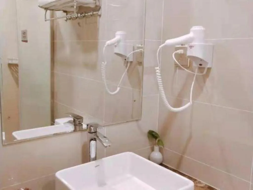 Borrman Hotel Hefei Guogou Plaza Sanli'an Metro Station