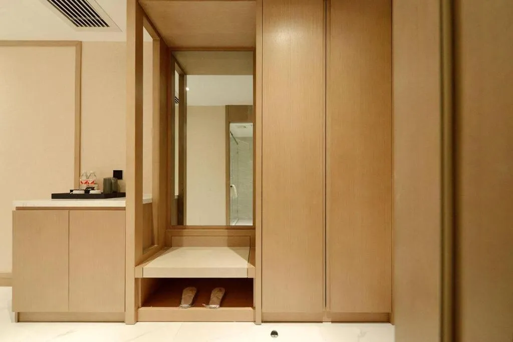 Borrman Hotel Guiyang Guanshanhu International Conference Center Metro Station