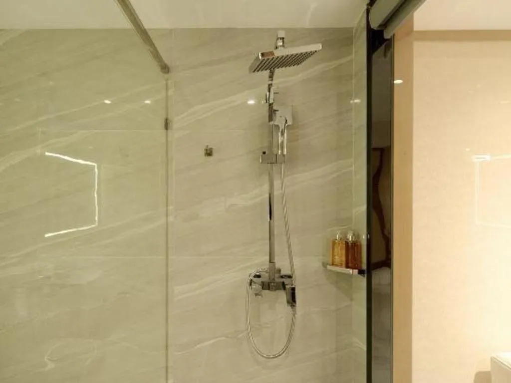 Borrman Hotel Guiyang Guanshanhu International Conference Center Metro Station