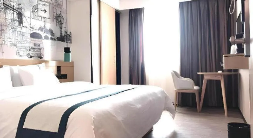 Bed in City Comfort Inn Guangzhou Shisanhang Shangxiajiu Pedestrian Street 1st Branch