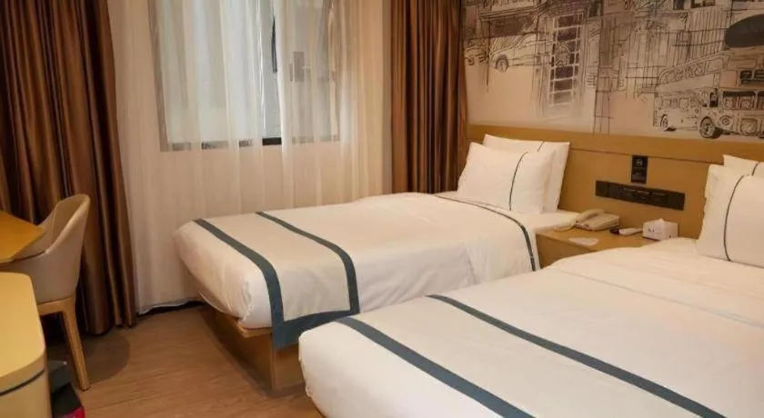 Bed in City Comfort Inn Guangzhou Shisanhang Shangxiajiu Pedestrian Street 1st Branch