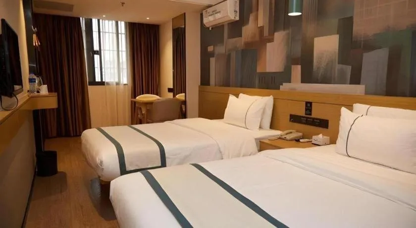 Bed in City Comfort Inn Guangzhou Shisanhang Shangxiajiu Pedestrian Street 1st Branch