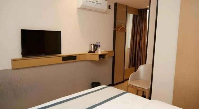 Bed in City Comfort Inn Guangzhou Shisanhang Shangxiajiu Pedestrian Street 1st Branch