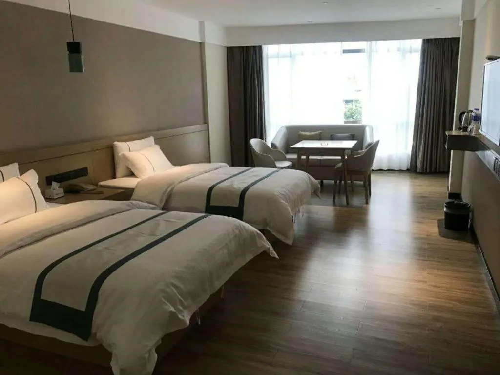 Bed in City Comfort Inn Guangzhou Shisanhang Shangxiajiu Pedestrian Street 1st Branch