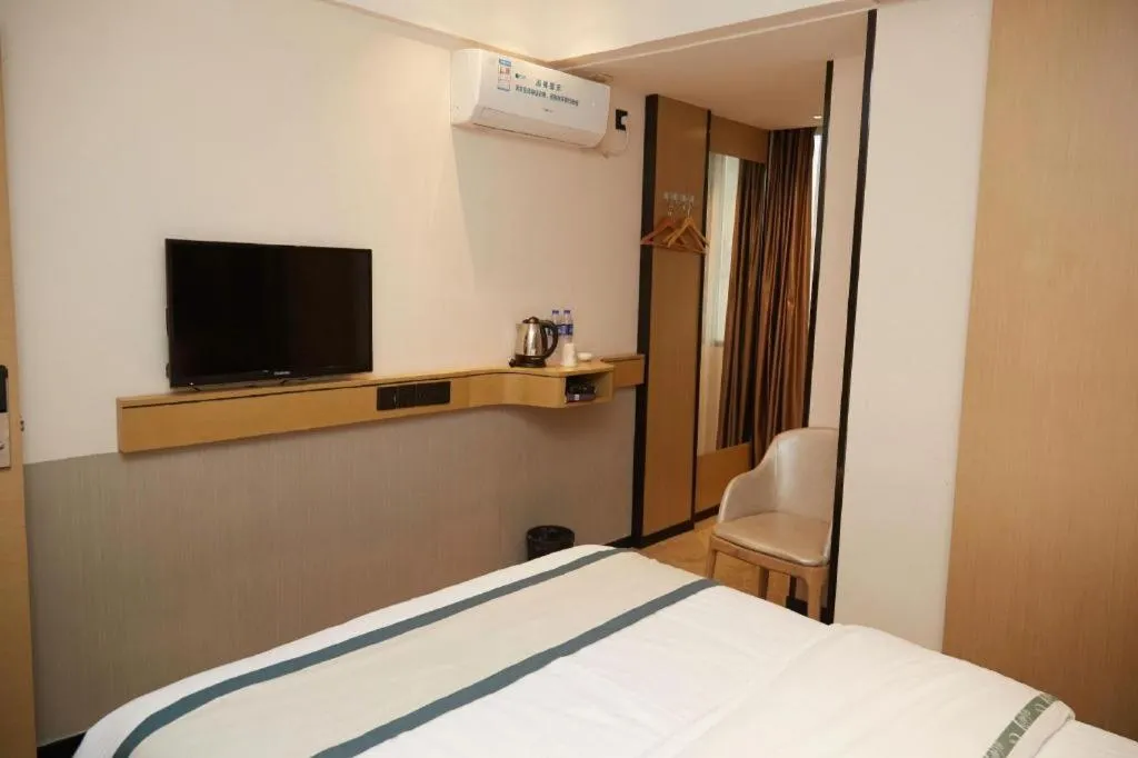 Bed in City Comfort Inn Guangzhou Shisanhang Shangxiajiu Pedestrian Street 1st Branch