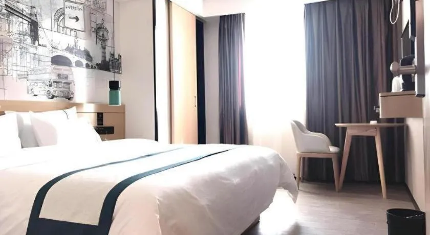 Bed in City Comfort Inn Guangzhou Shisanhang Shangxiajiu Pedestrian Street 1st Branch