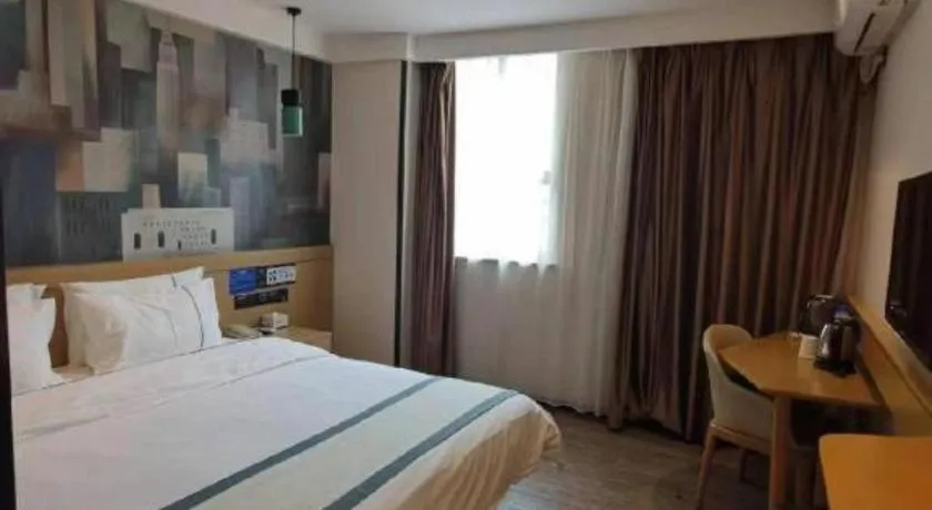 Bed in City Comfort Inn Guangzhou Shisanhang Shangxiajiu Pedestrian Street 1st Branch