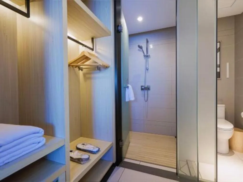 Echarm Hotel Aegean Shopping Park Zhonghuan Plaza