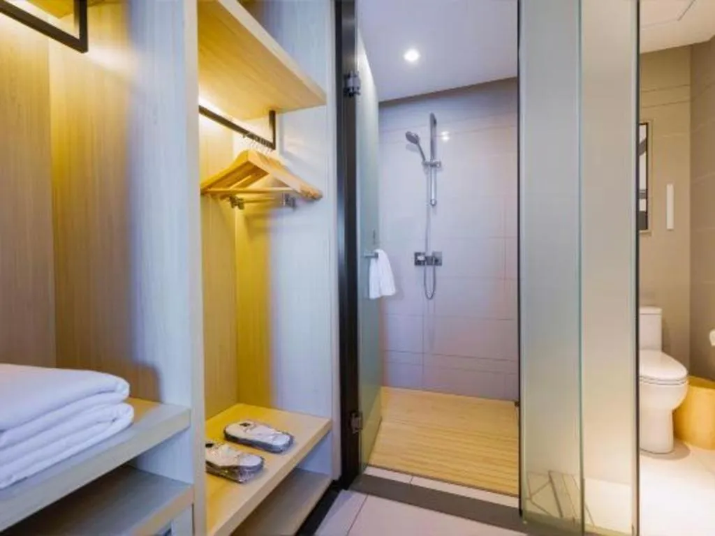 Echarm Hotel Aegean Shopping Park Zhonghuan Plaza