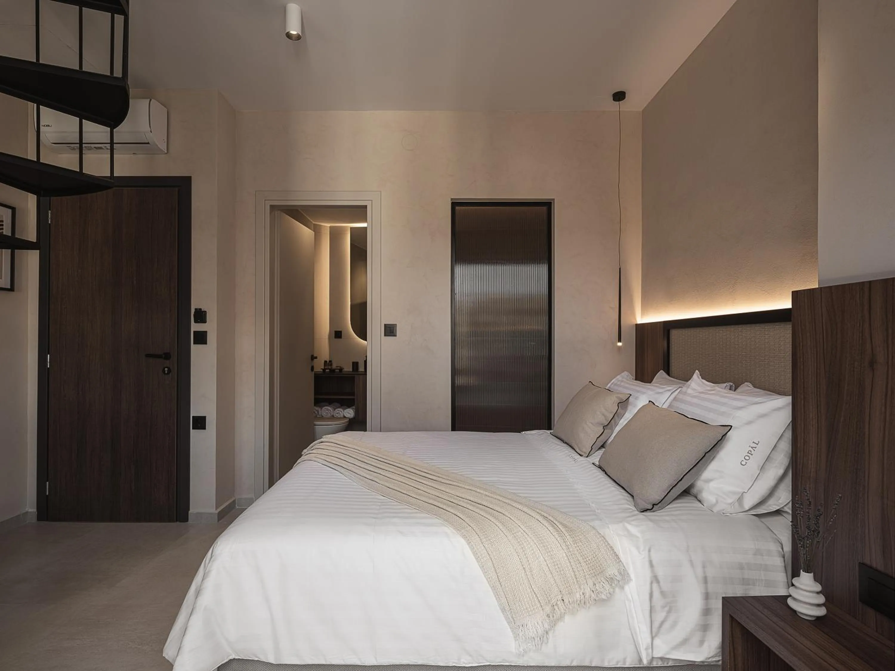 Bedroom, Bed in Copal Simple Staying