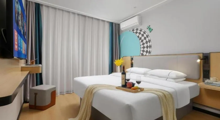 Bed in City Comfort Inn Wuhan Hankou Jiangtan