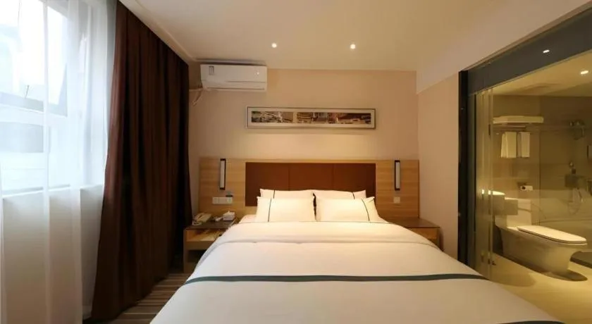 Bed in City Comfort Inn Wuhan Hankou Jiangtan