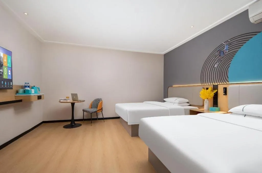 Bed in City Comfort Inn Wuhan Hankou Jiangtan