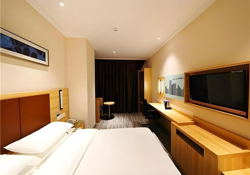 Bed in City Comfort Inn Wuhan Hankou Jiangtan