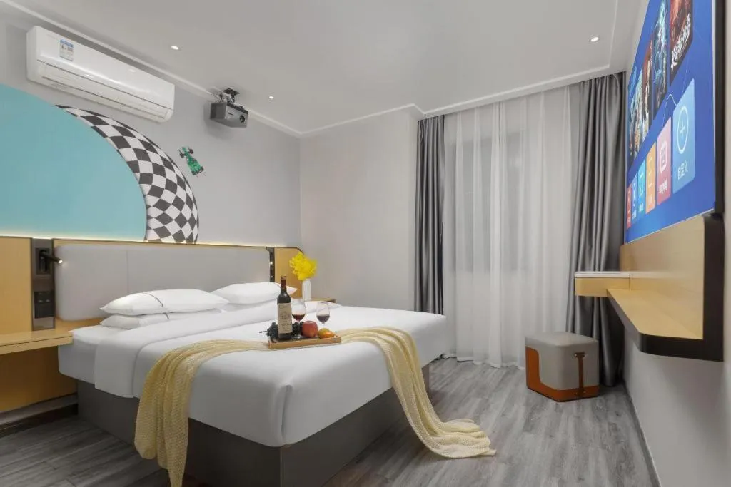 Bed in City Comfort Inn Wuhan Hankou Jiangtan