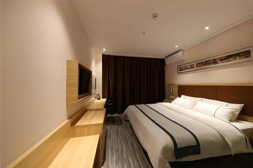 Bed in City Comfort Inn Wuhan Hankou Jiangtan