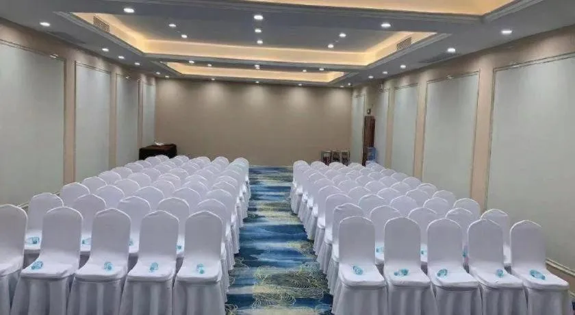 Echarm Hotel Guangzhou Changlong Shiqiao Metro Station