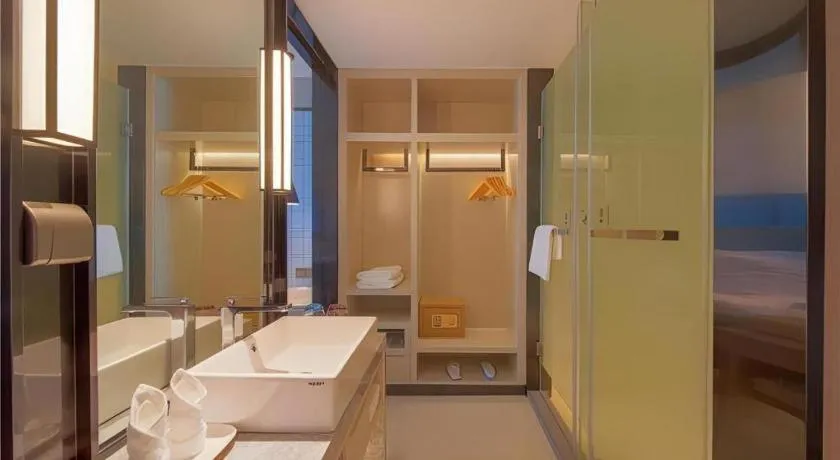 Echarm Hotel Guangzhou Changlong Shiqiao Metro Station