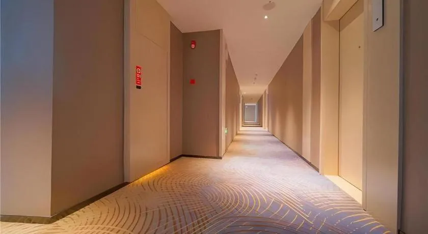 Bed in Echarm Hotel Guangzhou Changlong Shiqiao Metro Station