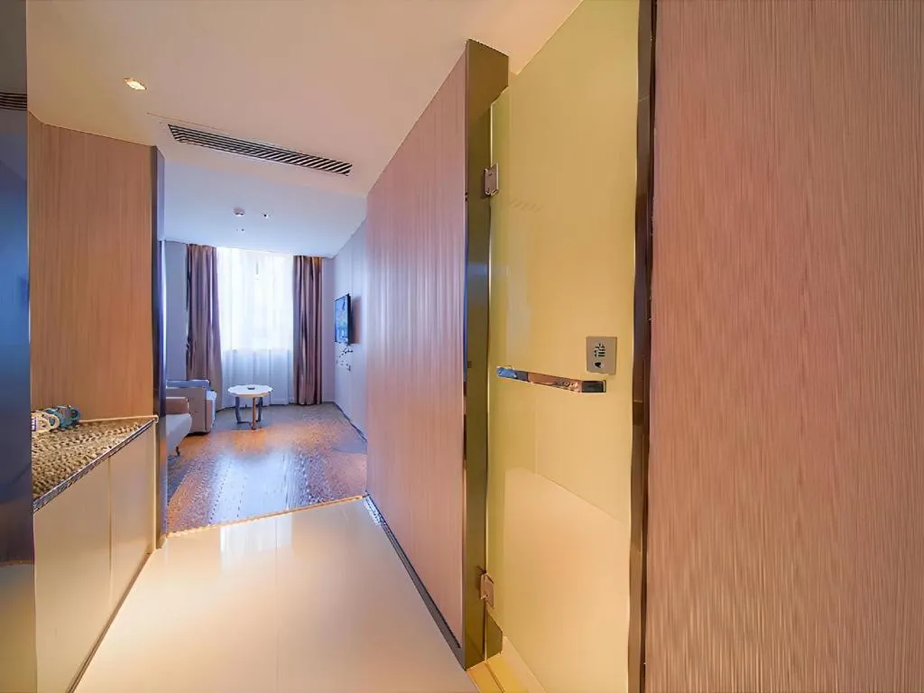 Bed in Echarm Hotel Guangzhou Changlong Shiqiao Metro Station