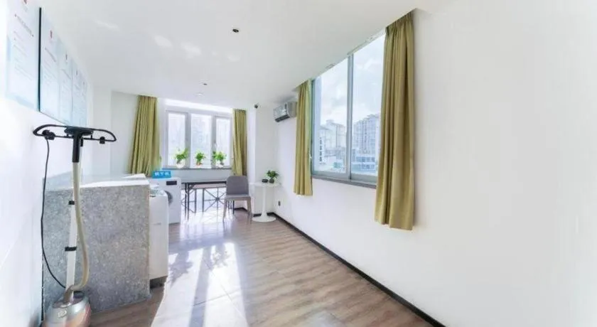 Echarm Hotel Guangzhou Changlong Shiqiao Metro Station