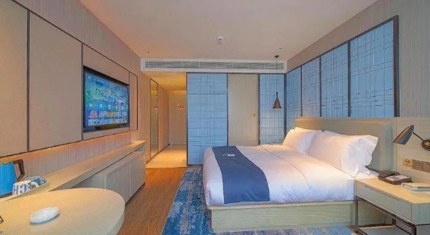 Bed in Echarm Hotel Guangzhou Changlong Shiqiao Metro Station