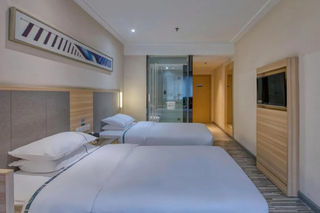 Bed in City Comfort Inn Guangzhou Tianhe District Tangxia Exhibition Center