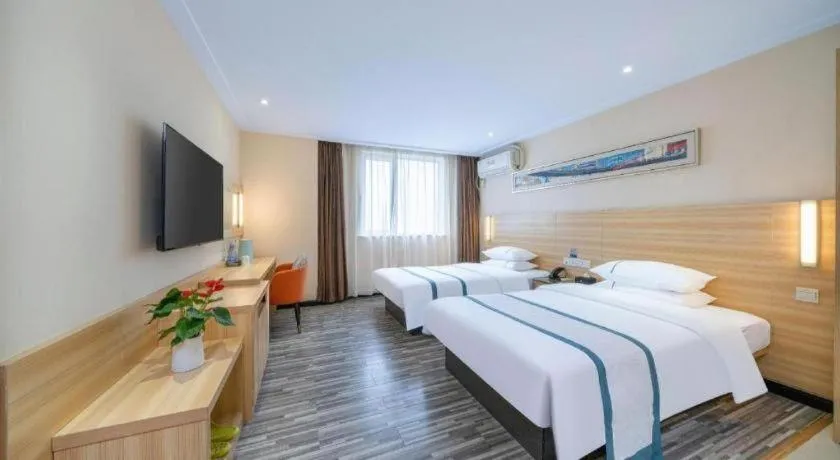 Bed in City Comfort Inn Wuhan Jinyinhu Garden Expo Park