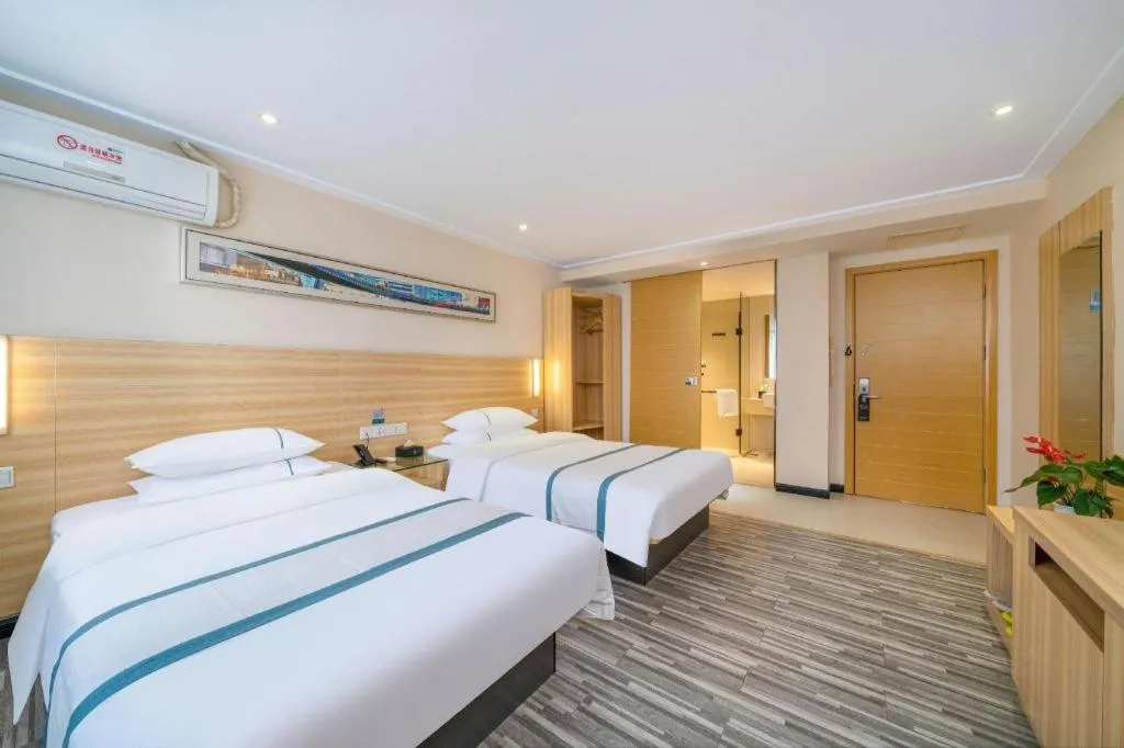 Bed in City Comfort Inn Wuhan Jinyinhu Garden Expo Park