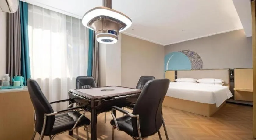 Bed in City Comfort Inn Wuhan Jinyinhu Garden Expo Park