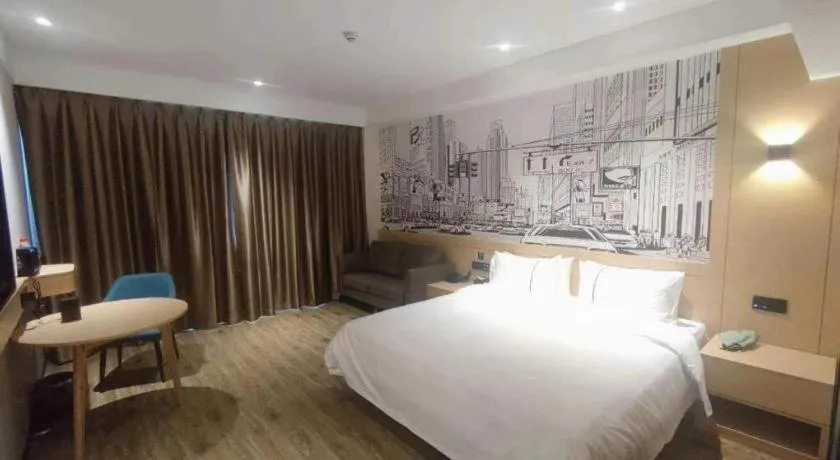 Bed in City Comfort Inn Wuhan Jinyinhu Garden Expo Park