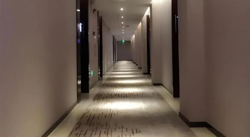 Borrman Hotel Maoming Avenue Donghui City