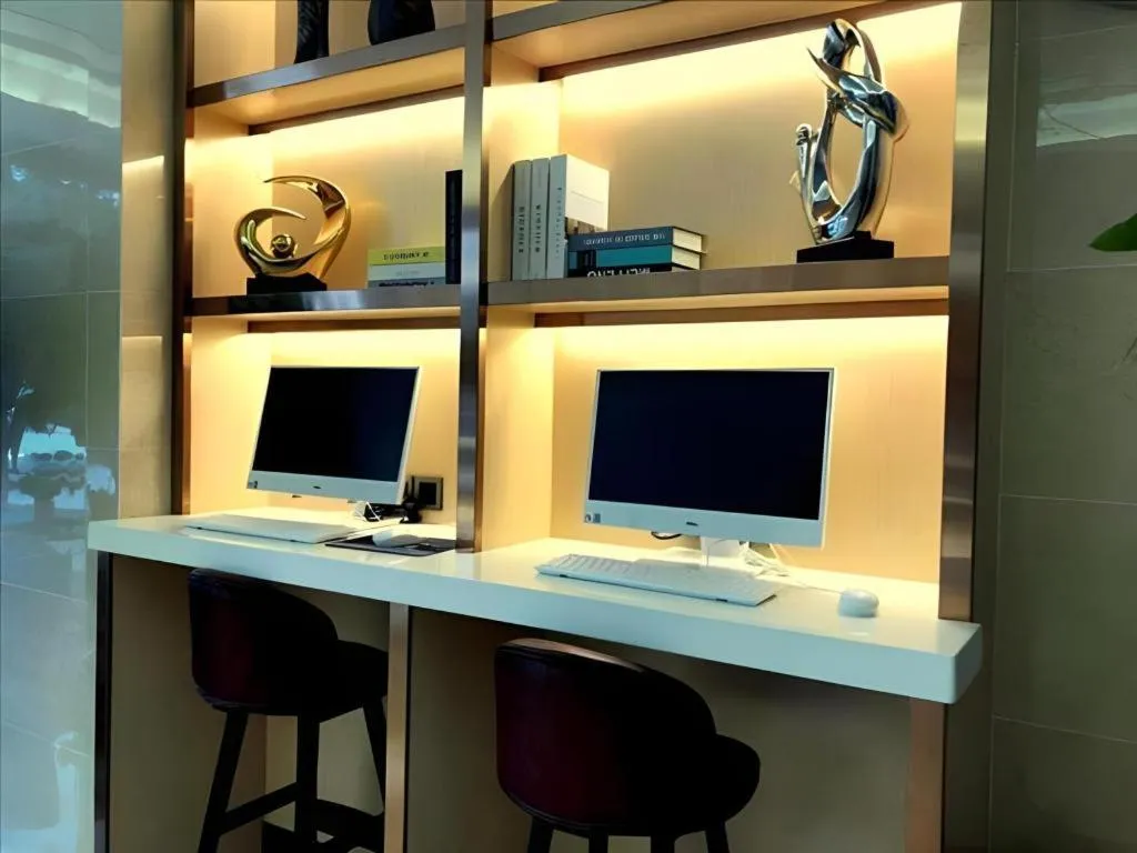 Borrman Hotel Zhanjiang Shimao Building High-speed Railway Station