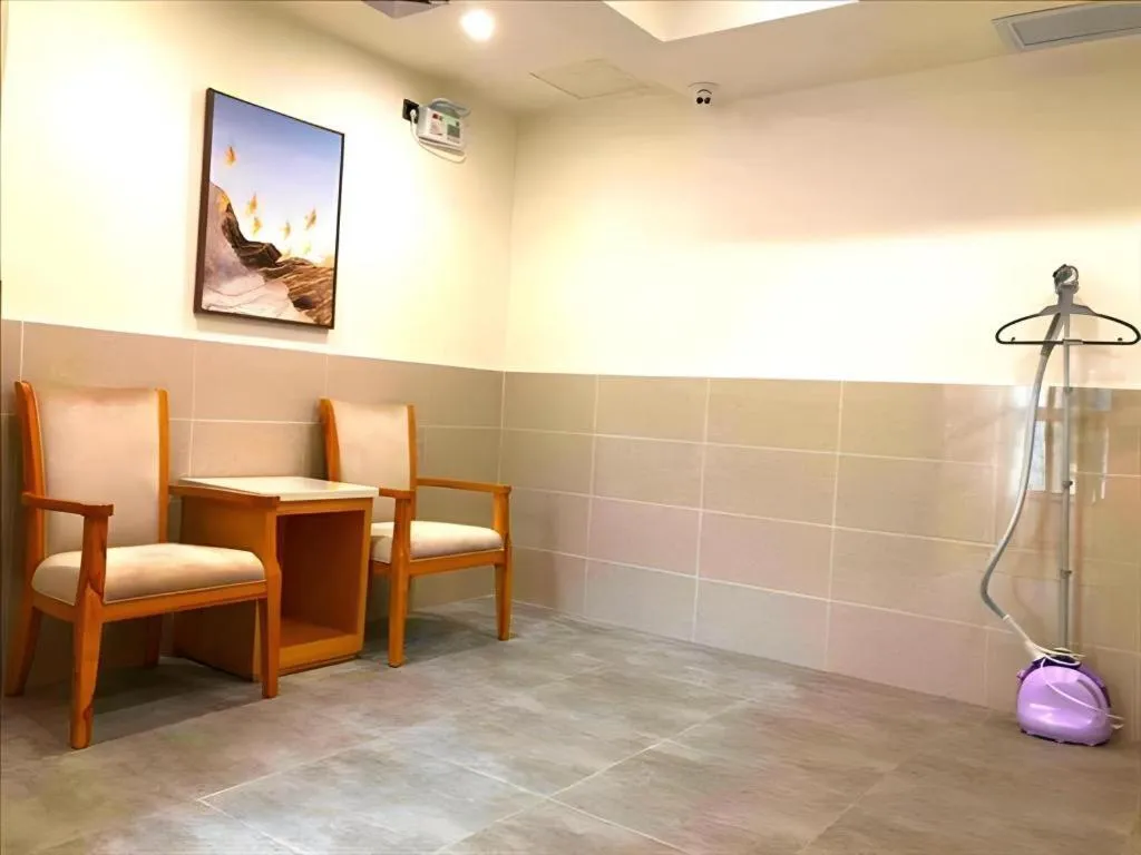 Borrman Hotel Zhanjiang Shimao Building High-speed Railway Station