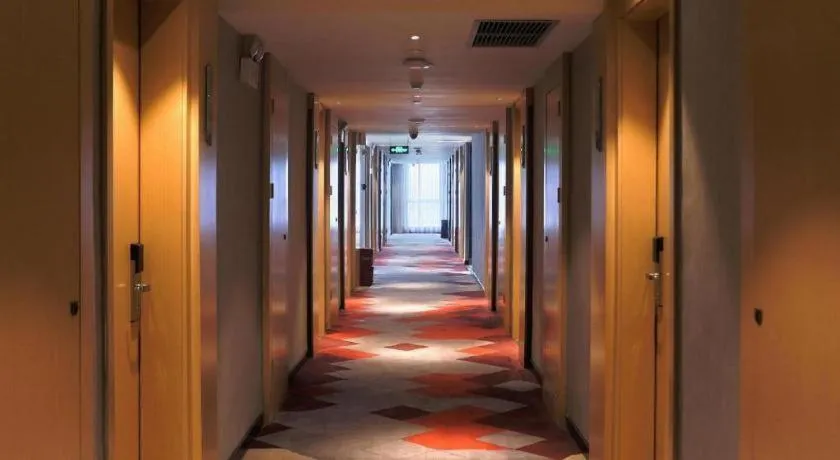 Borrman Hotel Puning International Commodity City Wantaihui