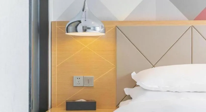 Bed in Borrman Hotel Puning International Commodity City Wantaihui