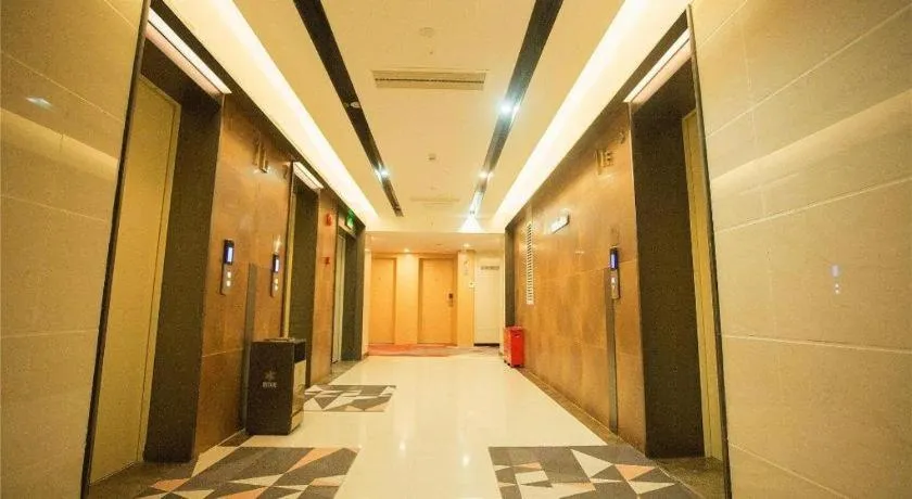 Borrman Hotel Puning International Commodity City Wantaihui