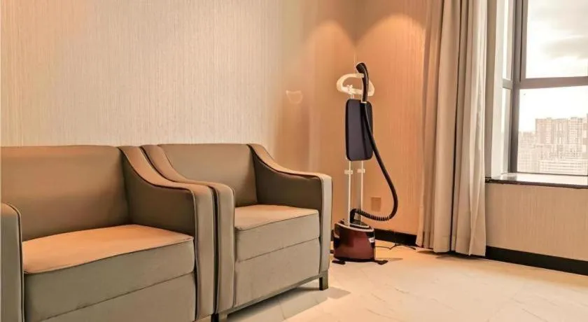 Borrman Hotel Puning International Commodity City Wantaihui