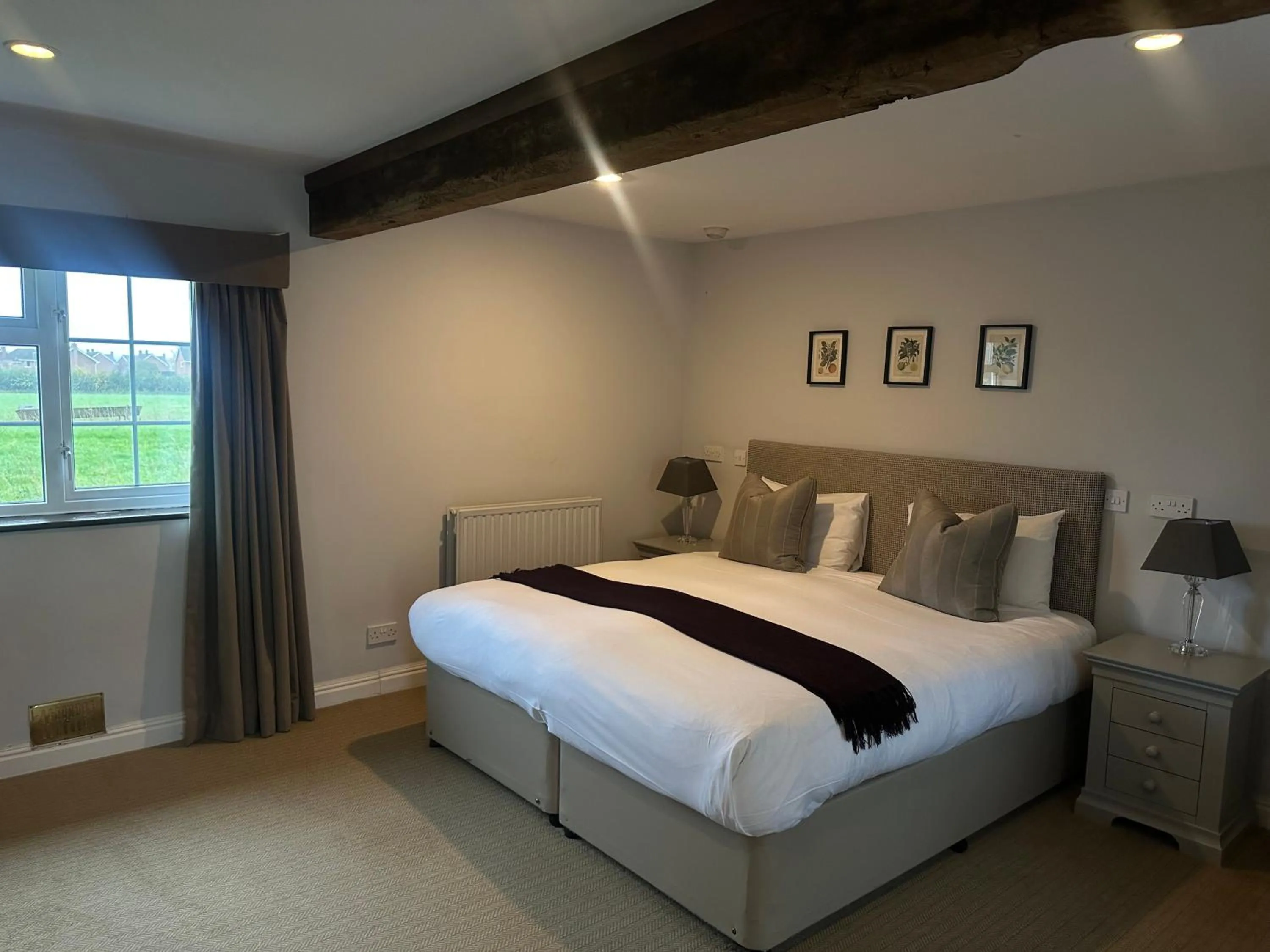 Bed in The Moonraker Hotel