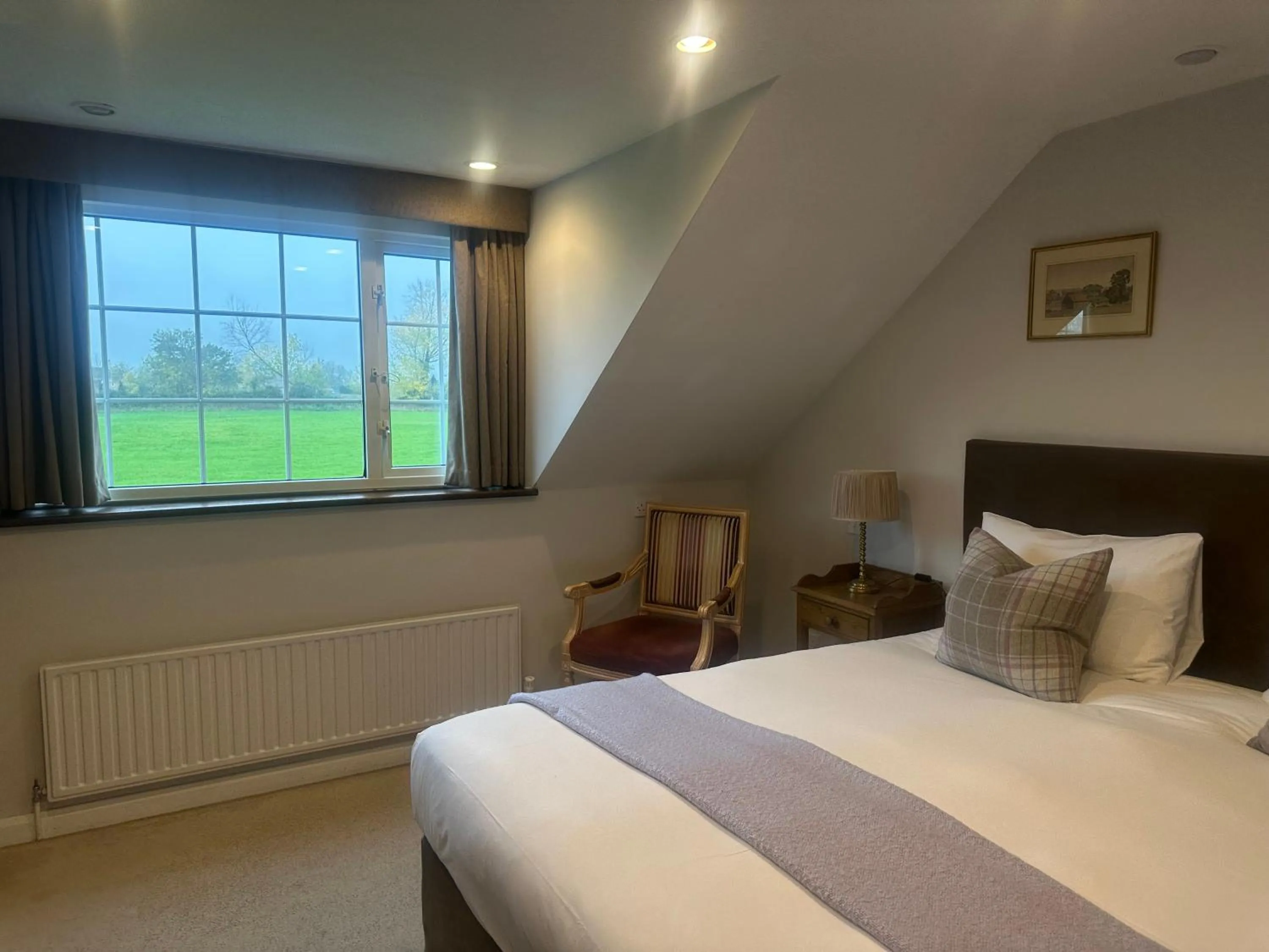 Bed in The Moonraker Hotel