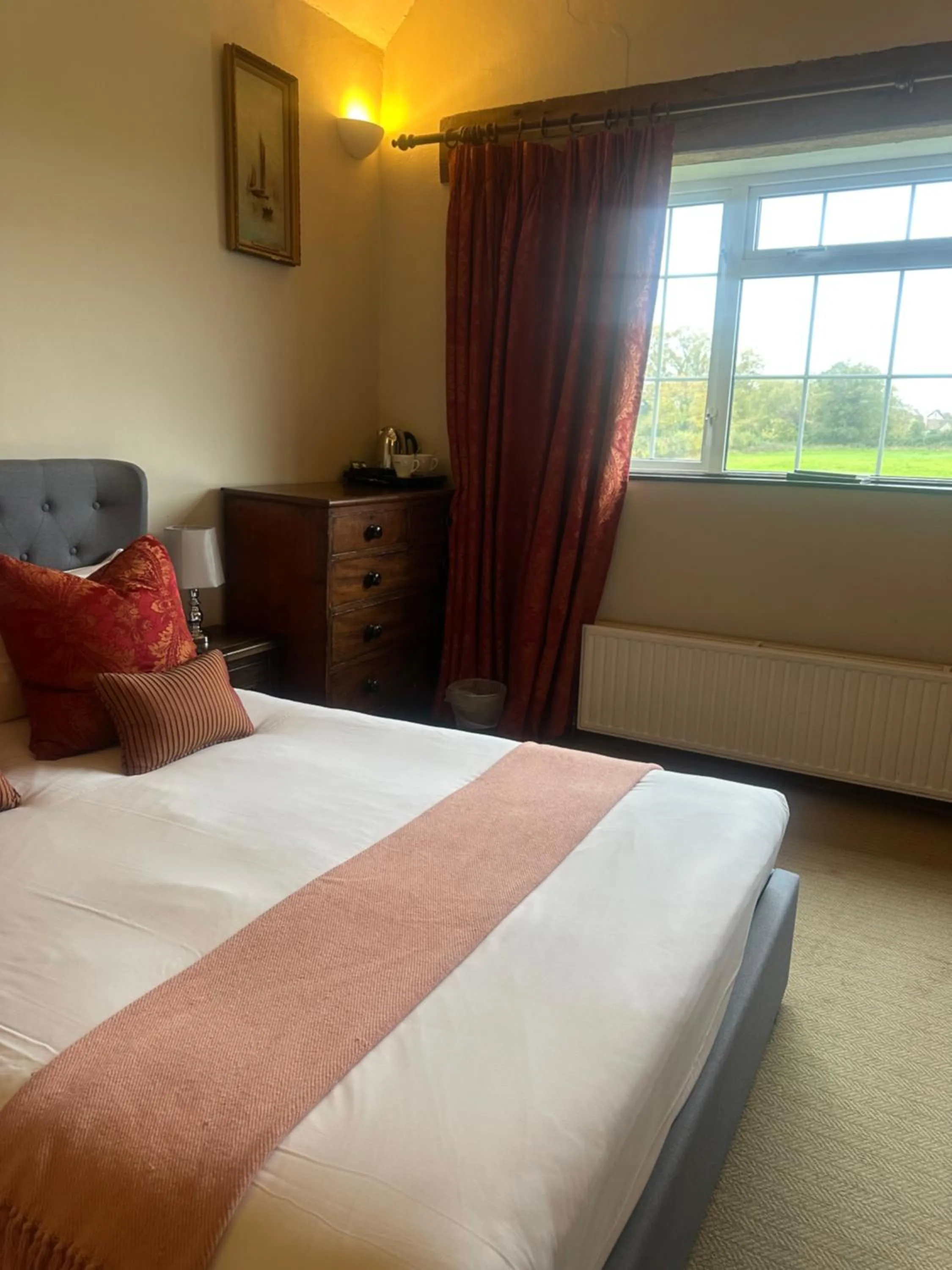 Bed in The Moonraker Hotel