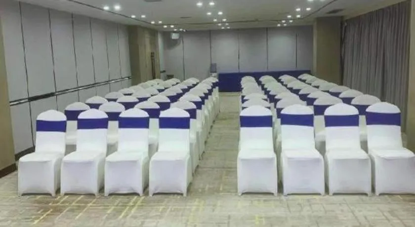 Echarm Hotel Changsha Guihua Park Metro Station