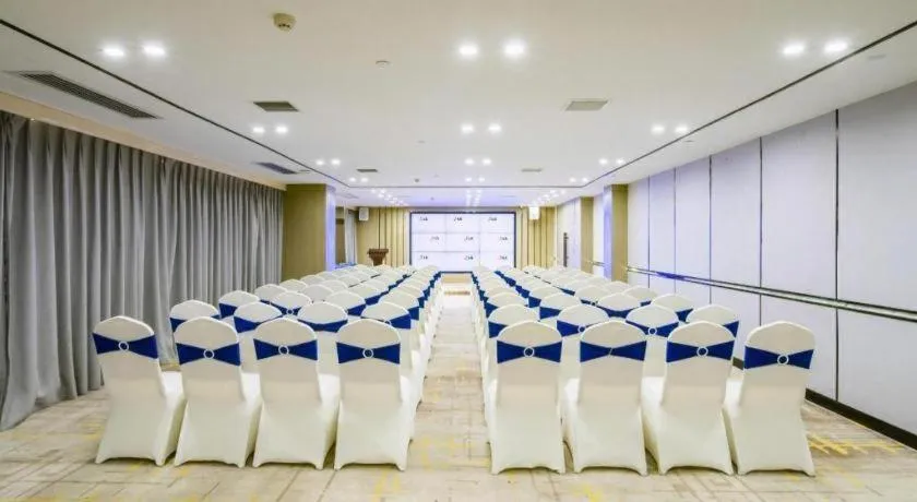 Echarm Hotel Changsha Guihua Park Metro Station